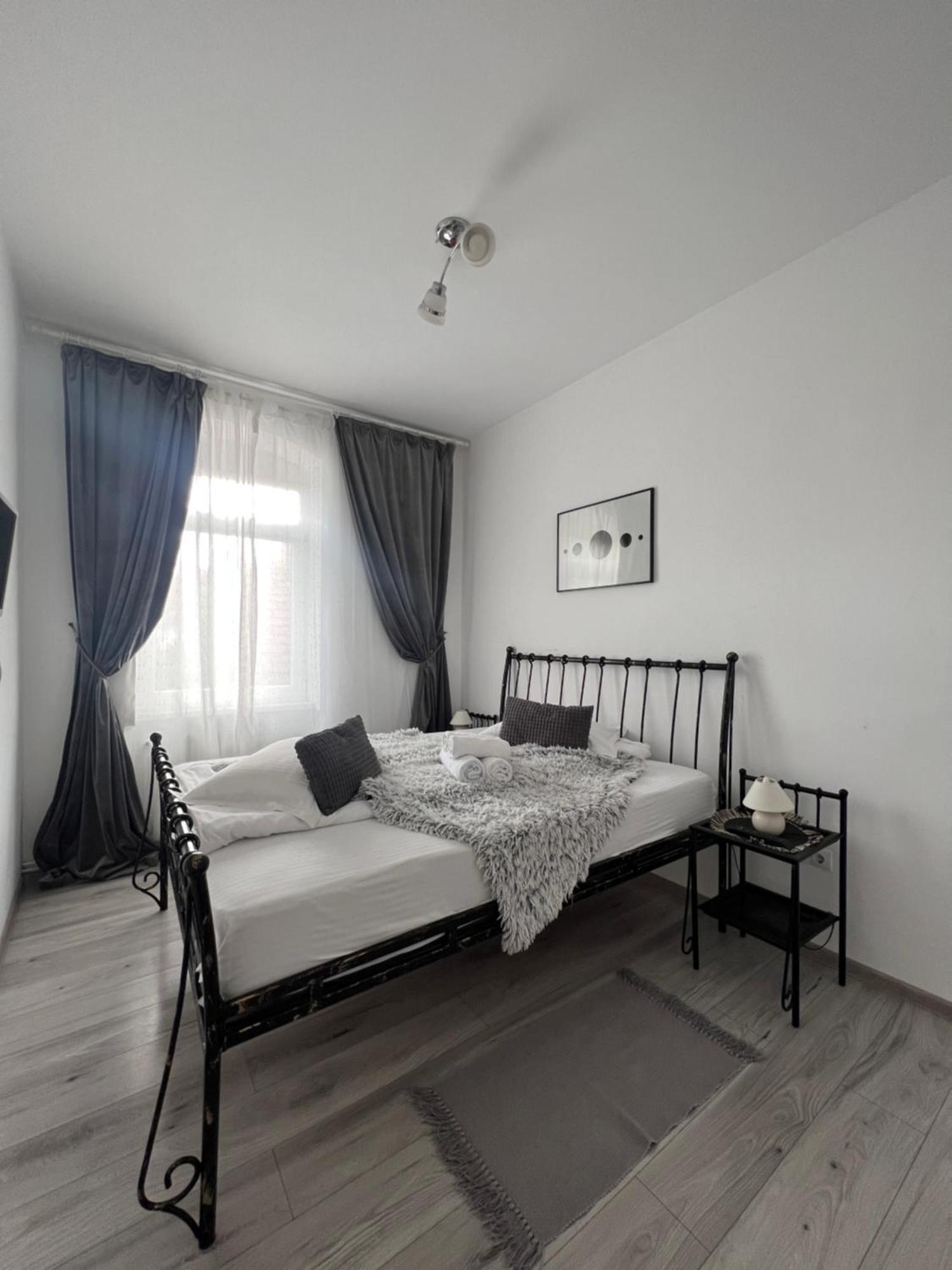 Apart City Center Braşov Dış mekan fotoğraf